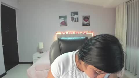 Snapshot of miss_cataleya__ chatting on June 2026 11:34:01 AM Cataleya online show from June 2026 11:34:01 AM