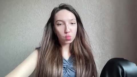 Miss Daniell online show from December 2025 10:43:01 AM