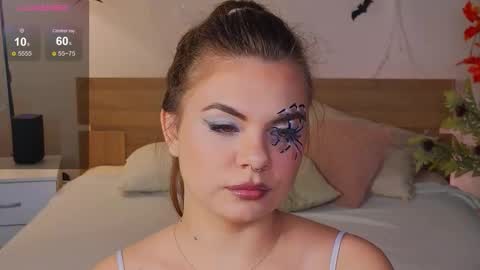 Snapshot of miss_delia chatting on October 2025 12:00:01 AM Cordelia online show from October 2025 12:00:01 AM