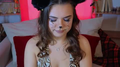 Snapshot of miss_delia chatting on October 2025 12:10:02 AM Cordelia online show from October 2025 12:10:02 AM