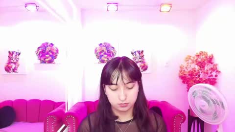 Melanie online show from May 2026 12:32:02 PM