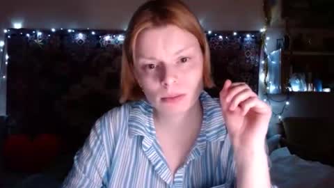 Elis online show from December 2024 07:14:01 PM