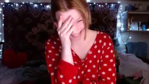 Elis online show from February 2025 03:10:01 PM