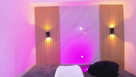 Snapshot of miss_emilystar chatting on April 2026 07:38:02 PM miss_emilystar online show from April 2026 07:38:02 PM