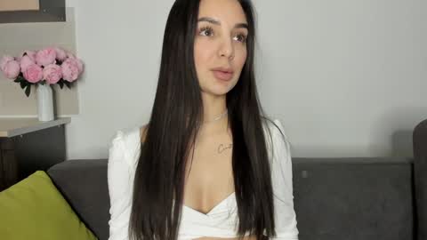 Emily online show from December 2024 01:41:01 PM