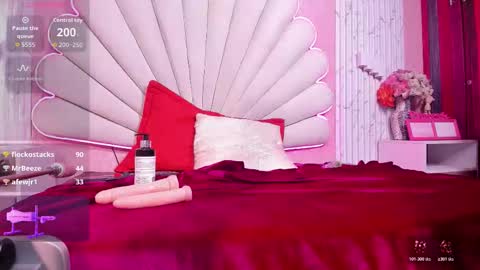 miss_evans_ online show from October 2025 10:15:01 PM