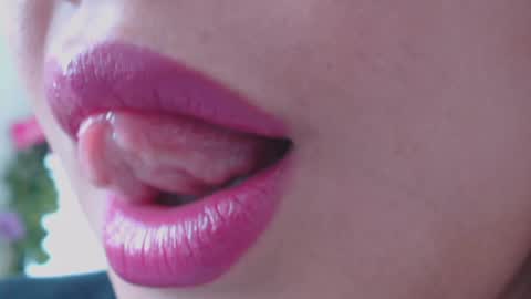 Miss Evoleth online show from December 2024 01:14:01 PM