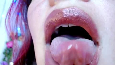 Miss Evoleth online show from February 2025 11:13:01 AM