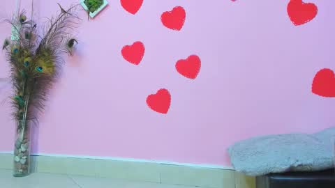 Snapshot of miss_flora chatting on February 2025 11:05:01 PM Monica Patricia online show from February 2025 11:05:01 PM