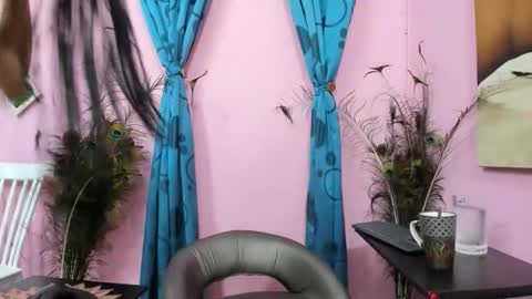 Snapshot of miss_flora chatting on October 2025 10:32:02 AM Monica Patricia online show from October 2025 10:32:02 AM