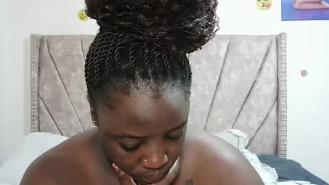 miss_godess online show from November 2025 04:22:02 AM