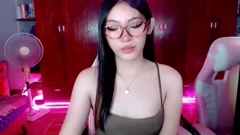 Snapshot of miss_hornydoll chatting on October 2025 10:25:02 PM miss_hornydoll online show from October 2025 10:25:02 PM