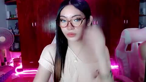Snapshot of miss_hornydoll chatting on October 2025 10:55:02 PM miss_hornydoll online show from October 2025 10:55:02 PM