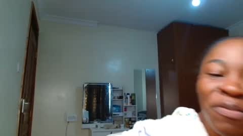 Snapshot of miss_kiarrafit chatting on December 2024 09:46:01 AM Miss Kiarrafit online show from December 2024 09:46:01 AM