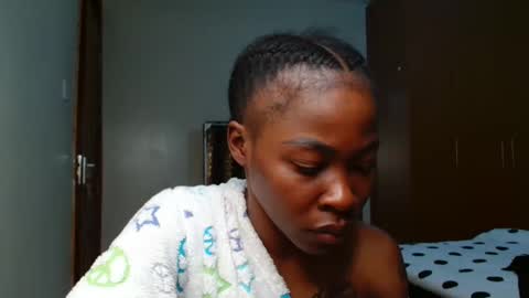 Snapshot of miss_kiarrafit chatting on December 2024 12:19:02 PM Miss Kiarrafit online show from December 2024 12:19:02 PM