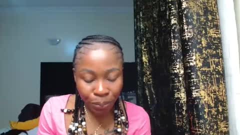 Snapshot of miss_kiarrafit chatting on March 2025 07:04:02 PM Miss Kiarrafit online show from March 2025 07:04:02 PM