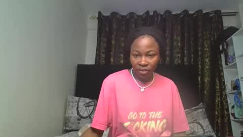 Snapshot of miss_kiarrafit chatting on December 2025 01:28:01 PM Miss Kiarrafit online show from December 2025 01:28:01 PM