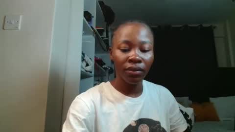 Miss Kiarrafit online show from March 2026 02:24:01 PM