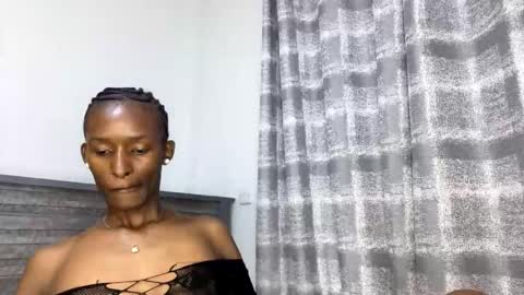 Snapshot of miss_kiki7 chatting on February 2026 12:08:01 AM kiki online show from February 2026 12:08:01 AM