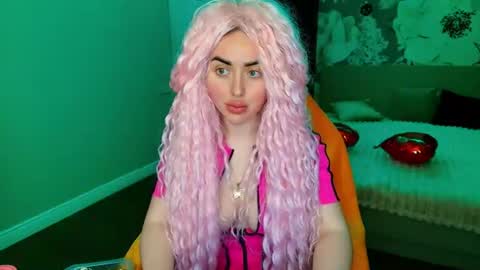 Snapshot of miss_kiten chatting on June 2026 07:01:02 PM miss_kiten online show from June 2026 07:01:02 PM