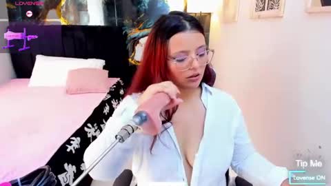 Kloe online show from July 2026 07:45:01 PM