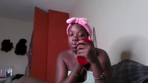 Snapshot of miss_kookie chatting on January 2025 02:26:01 PM miss_kookie online show from January 2025 02:26:01 PM