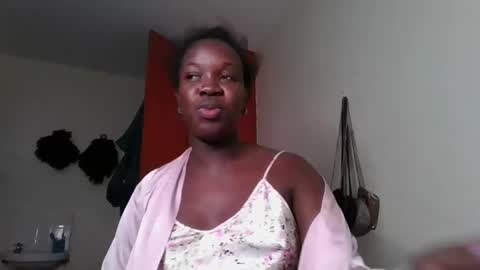 Snapshot of miss_kookie chatting on February 2025 05:12:01 PM miss_kookie online show from February 2025 05:12:01 PM