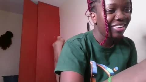 Snapshot of miss_kookie chatting on February 2025 02:21:01 PM miss_kookie online show from February 2025 02:21:01 PM