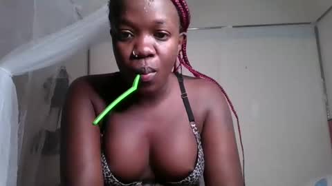 Snapshot of miss_kookie chatting on February 2025 06:44:02 AM miss_kookie online show from February 2025 06:44:02 AM