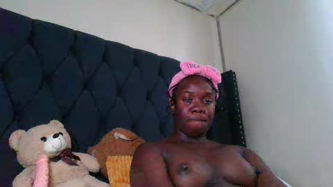 Snapshot of miss_kookie chatting on September 2025 09:09:02 AM miss_kookie online show from September 2025 09:09:02 AM