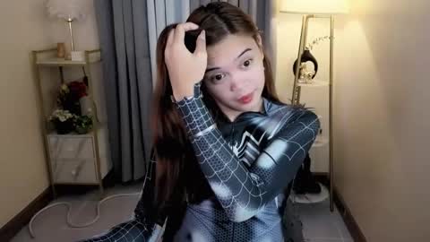miss_kyrstyn online show from June 2026 10:00:01 PM