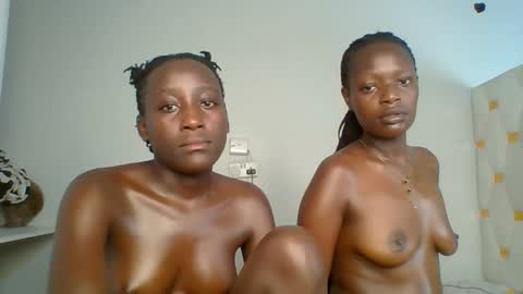 miss_lolah7 online show from May 2026 12:52:01 AM