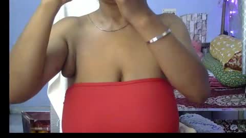 Snapshot of miss_mahi69 chatting on July 2026 04:06:02 AM Mahi online show from July 2026 04:06:02 AM