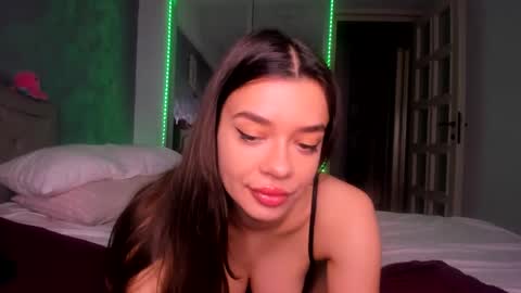 miss_medyson online show from March 2025 08:00:01 AM