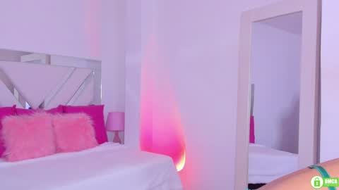   online show from January 2025 01:06:02 PM