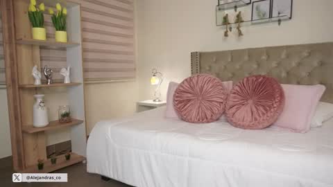 Snapshot of miss_meii chatting on January 2026 10:59:02 PM Alejandra online show from January 2026 10:59:02 PM