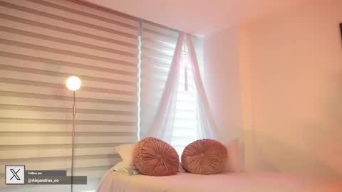 Snapshot of miss_meii chatting on April 2026 10:22:01 PM Alejandra online show from April 2026 10:22:01 PM