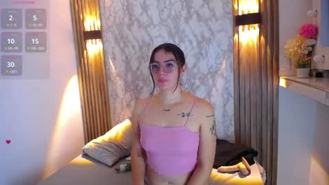 Snapshot of miss_merlin_ chatting on April 2026 04:10:02 AM Merlin online show from April 2026 04:10:02 AM
