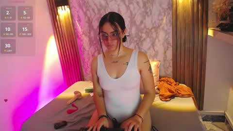 Snapshot of miss_merlin_ chatting on May 2026 02:27:02 AM Merlin online show from May 2026 02:27:02 AM