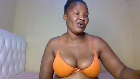 Snapshot of miss_milly1 chatting on February 2026 12:12:01 PM MILLY online show from February 2026 12:12:01 PM