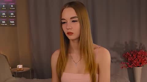 Nicole online show from October 2025 12:20:01 AM