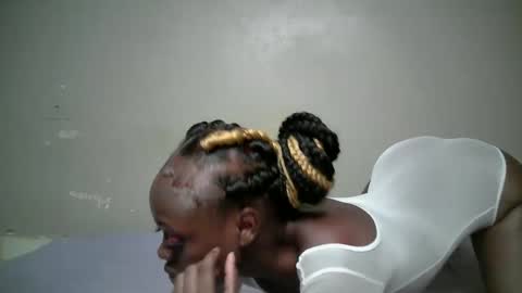 miss_pretty1 online show from February 2026 08:06:01 PM