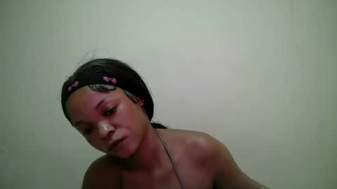 miss_rihanna2 online show from May 2026 12:37:02 PM