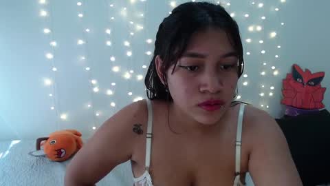 Snapshot of miss_rose1 chatting on January 2025 06:03:01 PM ROS online show from January 2025 06:03:01 PM