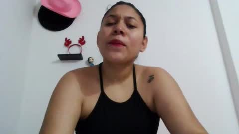 Snapshot of miss_rose1 chatting on February 2026 03:13:02 PM ROS online show from February 2026 03:13:02 PM