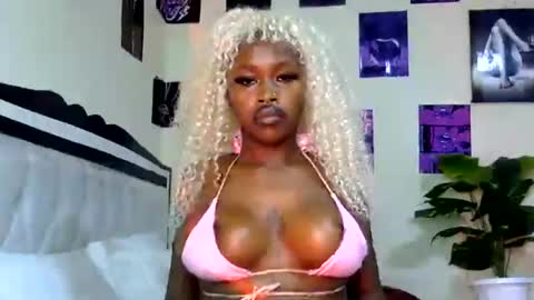 miss_sexyyy online show from July 2026 11:01:01 PM