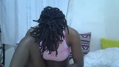 Snapshot of miss_squirty2 chatting on January 2025 08:43:01 AM jasmine online show from January 2025 08:43:01 AM