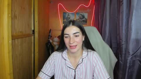 Snapshot of miss_tasy chatting on February 2025 09:17:02 AM Melanie January 15th is my birthday there will be an interesting show online show from February 2025 09:17:02 AM
