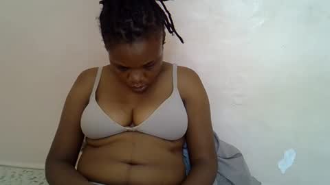 Snapshot of miss_velour chatting on February 2026 08:02:01 AM miss_velour online show from February 2026 08:02:01 AM