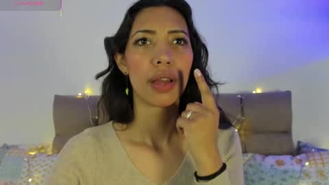 Snapshot of miss_veronica2 chatting on February 2025 11:34:02 AM Miss Veronica online show from February 2025 11:34:02 AM